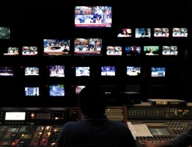 Τηλεοπτικές άδειες: Ολοκληρώθηκε η διαδικασία ανοίγματος των φακέλων